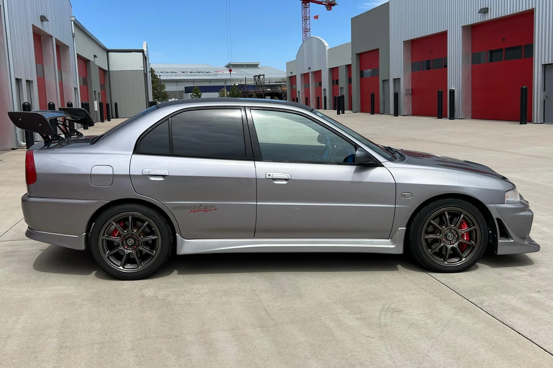 1996 Mitsubishi Lancer Evolution IV 6th Gen - Image 3 of 31
