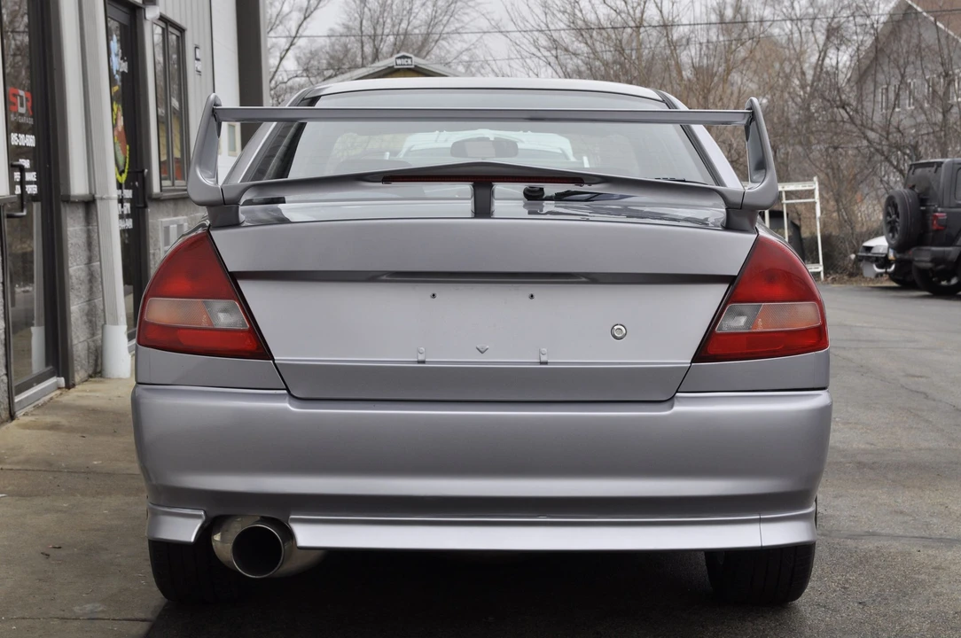 1996 Mitsubishi Lancer Evolution IV 6th Gen - Image 13 of 31
