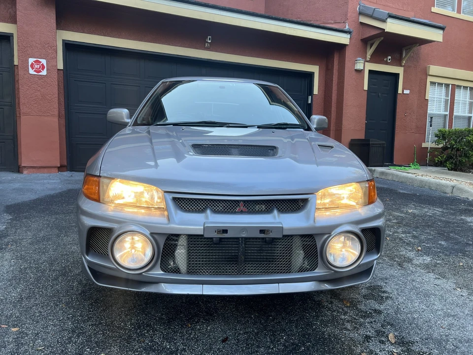 1996 Mitsubishi Lancer Evolution IV 6th Gen - Image 15 of 31