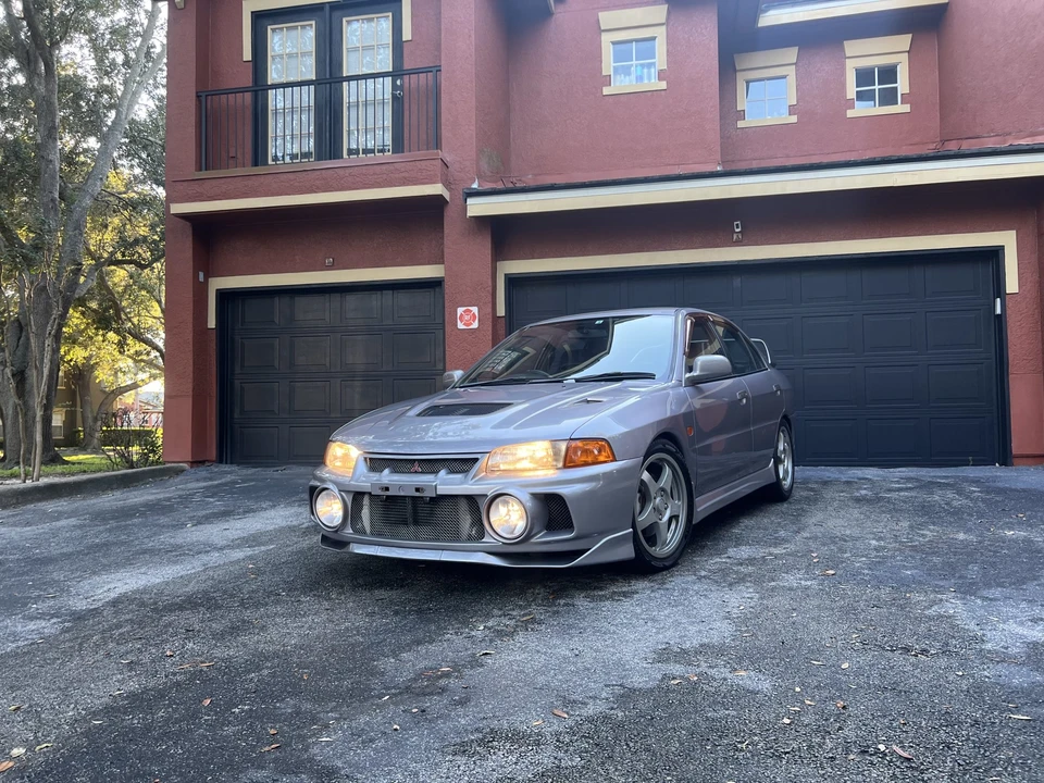 1996 Mitsubishi Lancer Evolution IV 6th Gen - Image 2 of 31