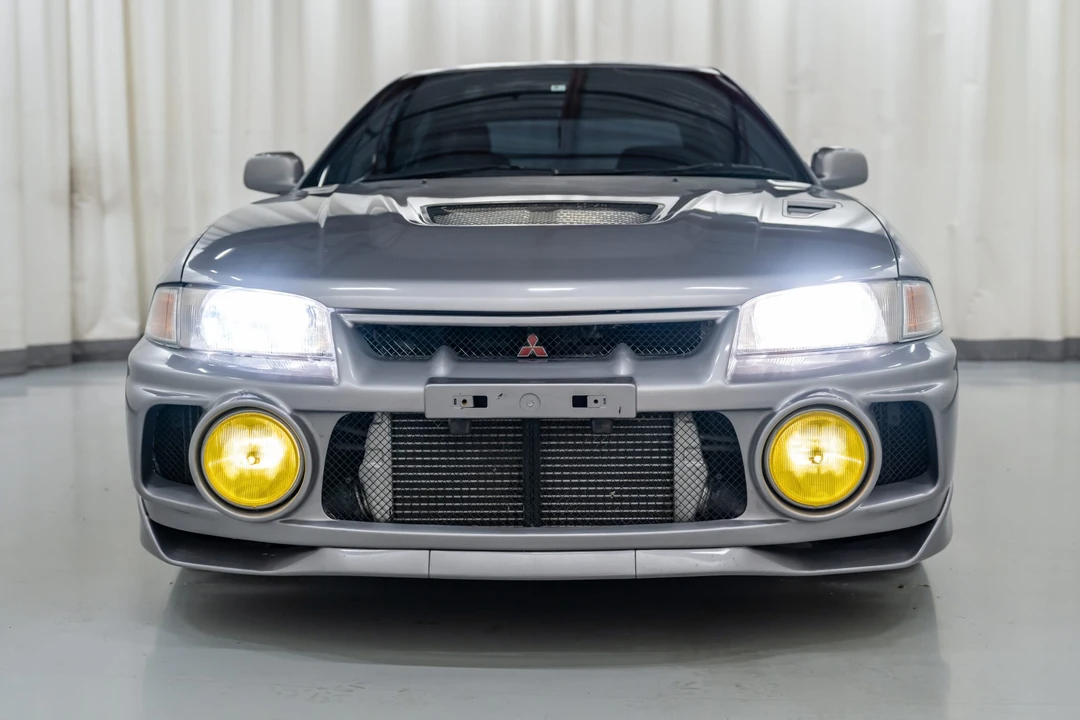 1996 Mitsubishi Lancer Evolution IV 6th Gen - Image 5 of 31