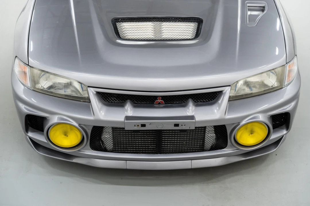 1996 Mitsubishi Lancer Evolution IV 6th Gen - Image 18 of 31