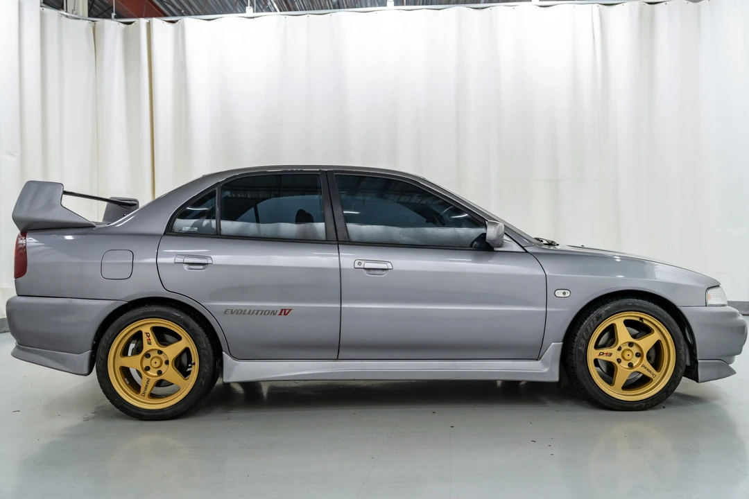 1996 Mitsubishi Lancer Evolution IV 6th Gen - Image 8 of 31