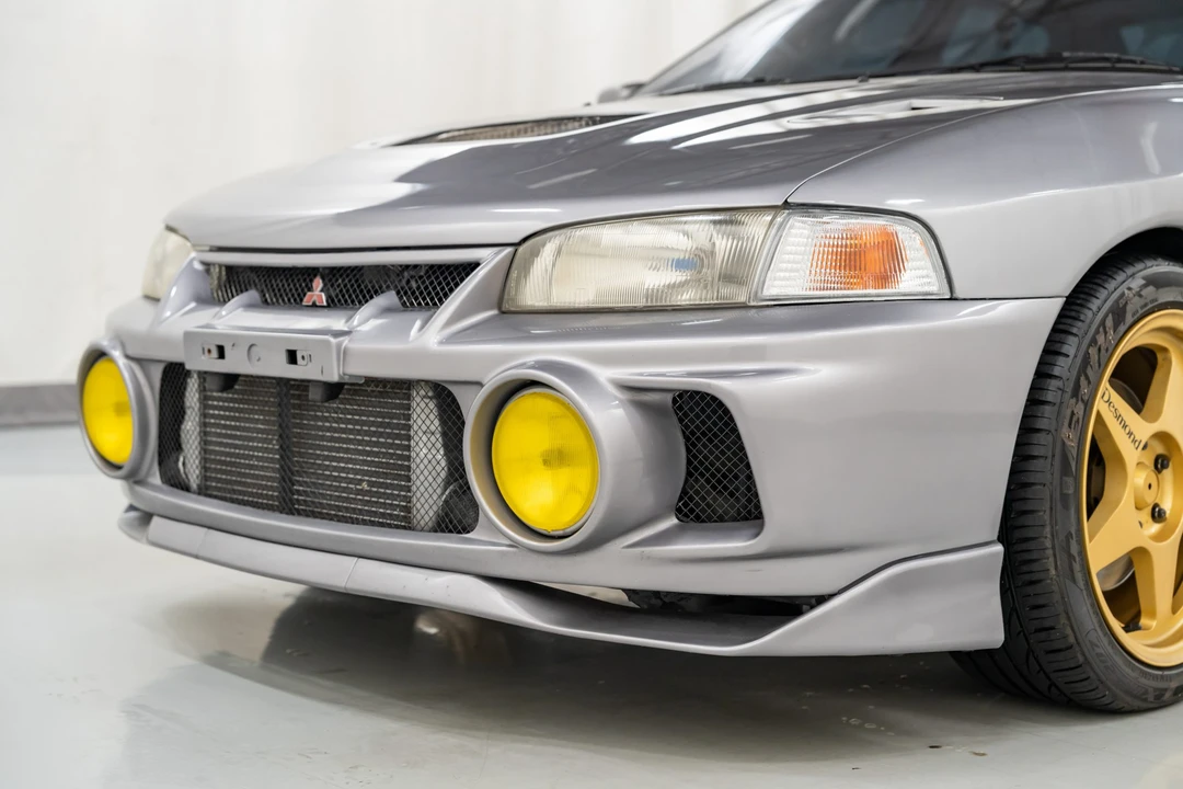 1996 Mitsubishi Lancer Evolution IV 6th Gen - Image 16 of 31