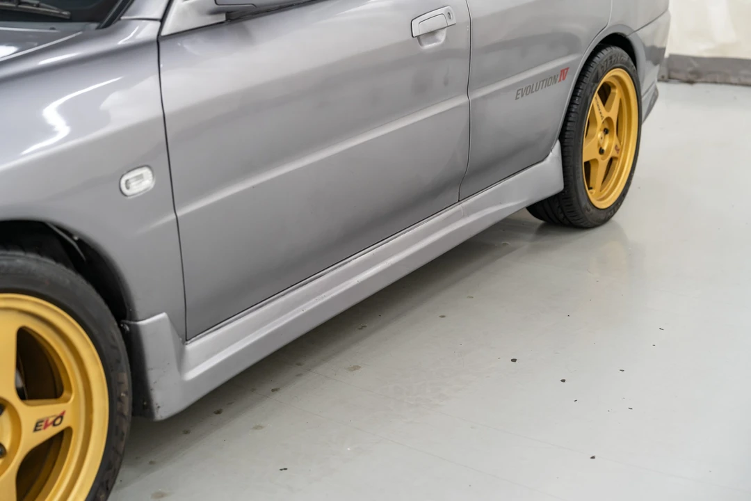 1996 Mitsubishi Lancer Evolution IV 6th Gen - Image 29 of 31
