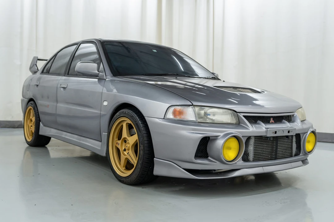 1996 Mitsubishi Lancer Evolution IV 6th Gen - Image 6 of 31