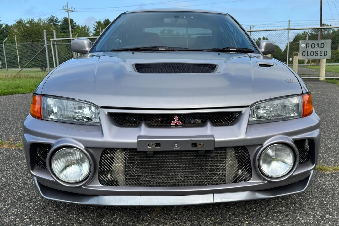 1996 Mitsubishi Lancer Evolution IV 6th Gen - Image 2 of 31
