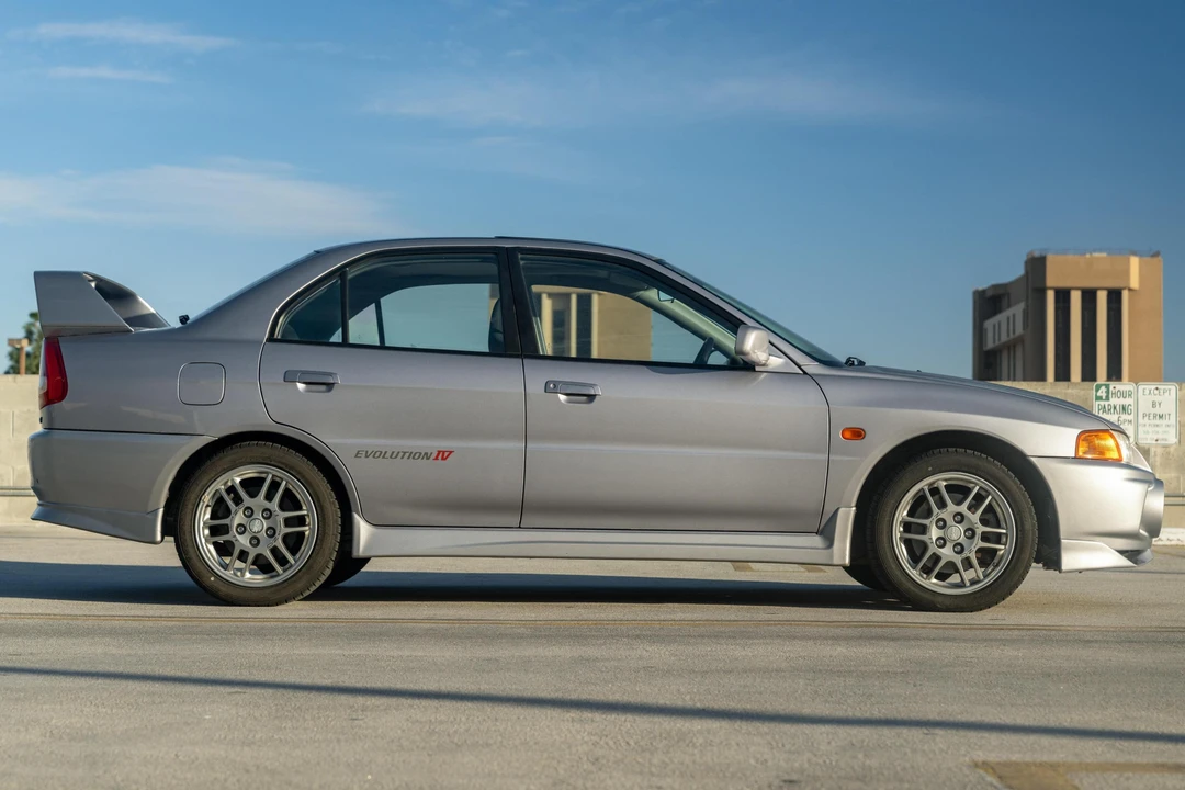 1996 Mitsubishi Lancer Evolution IV 6th Gen - Image 3 of 31