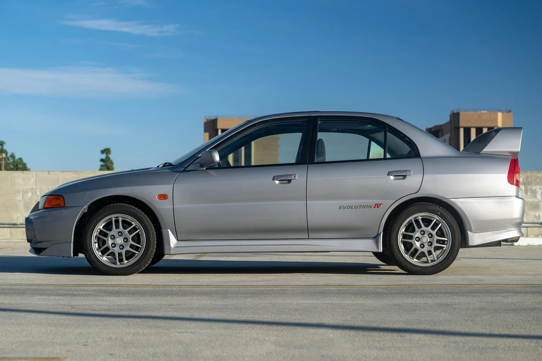 1996 Mitsubishi Lancer Evolution IV 6th Gen - Image 7 of 31