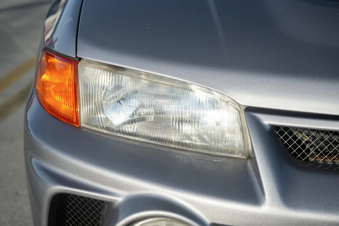 1996 Mitsubishi Lancer Evolution IV 6th Gen - Image 11 of 31
