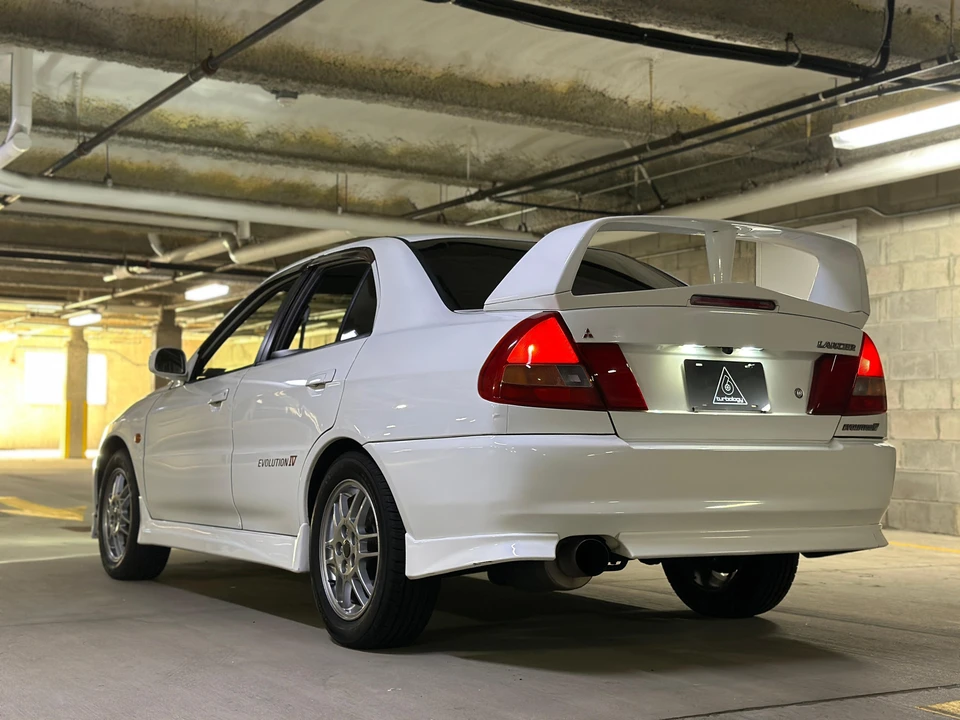 1996 Mitsubishi Lancer Evolution IV 6th Gen - Image 10 of 31