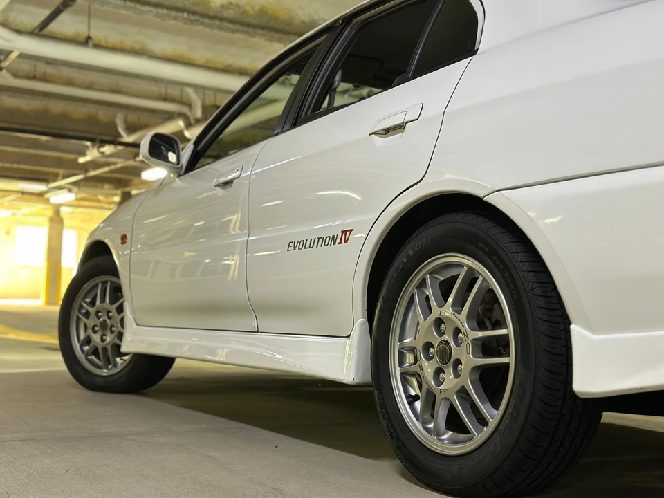 1996 Mitsubishi Lancer Evolution IV 6th Gen - Image 19 of 31