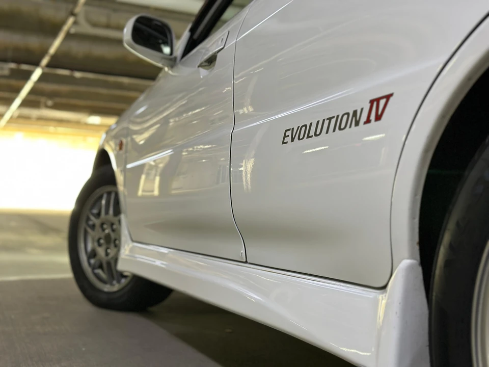 1996 Mitsubishi Lancer Evolution IV 6th Gen - Image 20 of 31