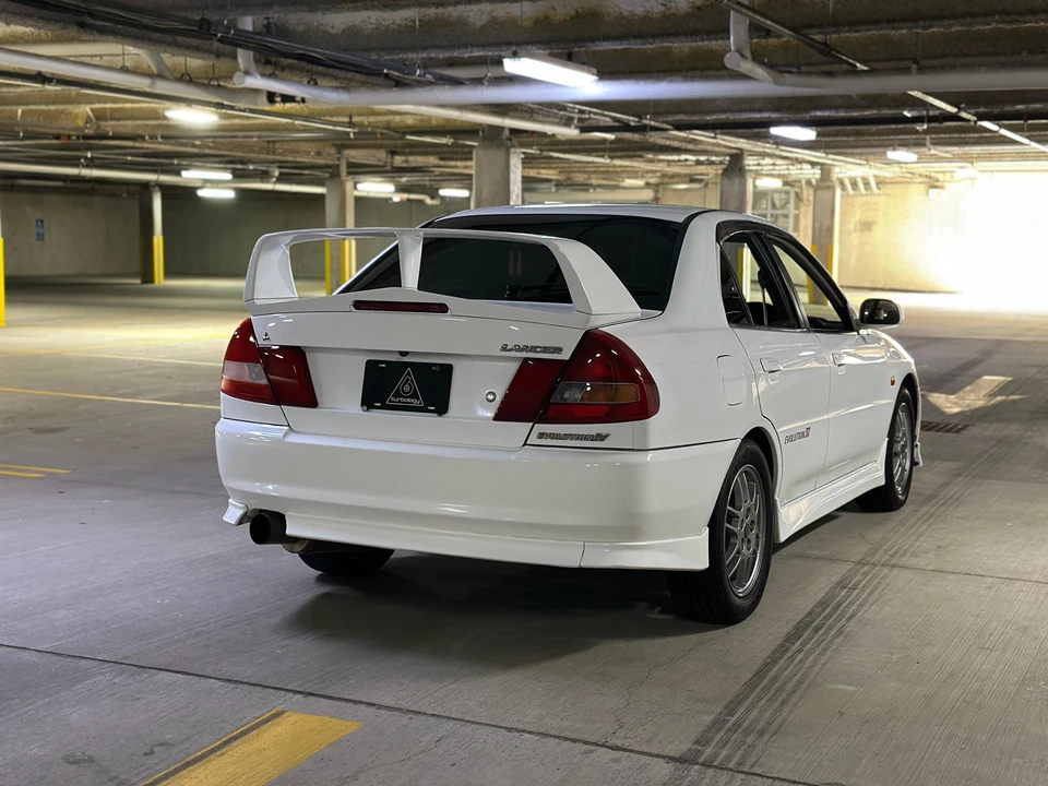 1996 Mitsubishi Lancer Evolution IV 6th Gen - Image 12 of 31