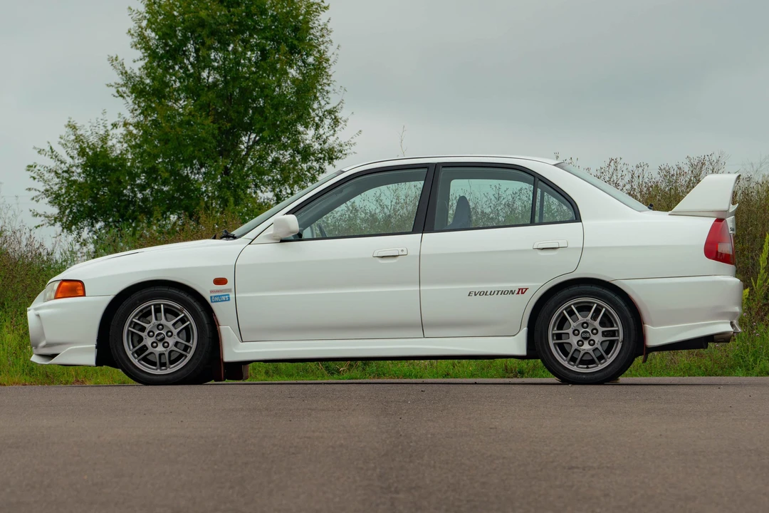 1996 Mitsubishi Lancer Evolution IV 6th Gen - Image 3 of 31