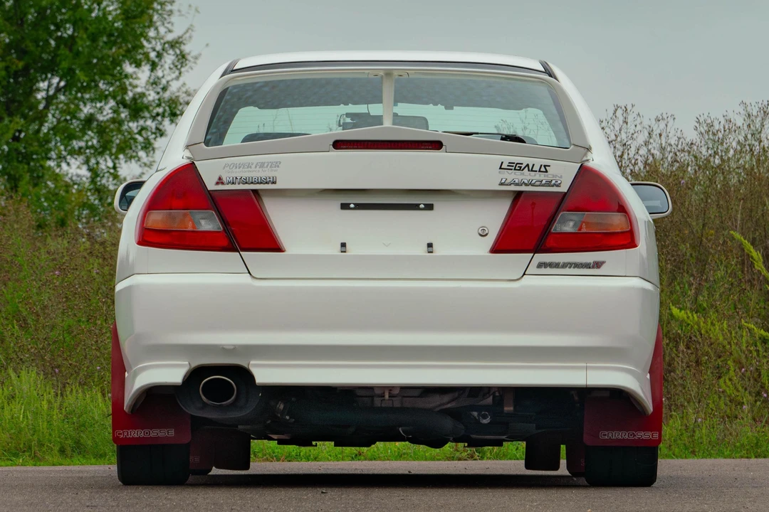 1996 Mitsubishi Lancer Evolution IV 6th Gen - Image 5 of 31