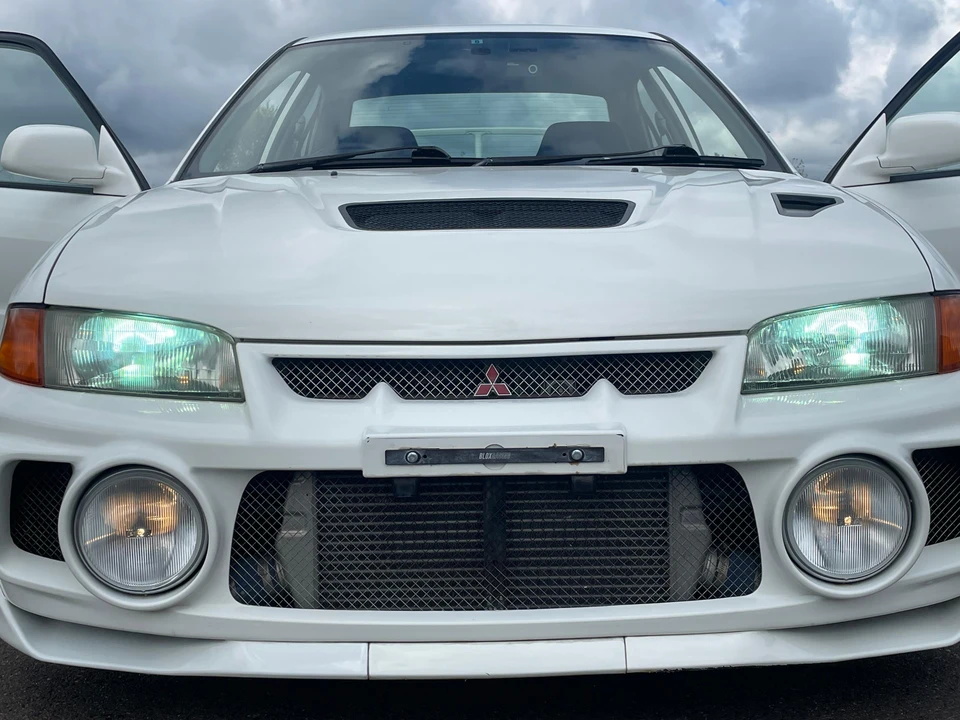 1996 Mitsubishi Lancer Evolution IV 6th Gen - Image 16 of 31
