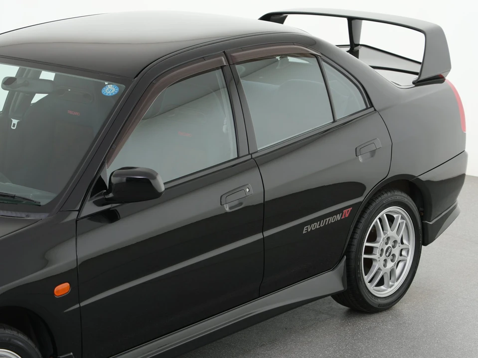 1996 Mitsubishi Lancer Evolution IV 6th Gen - Image 26 of 31