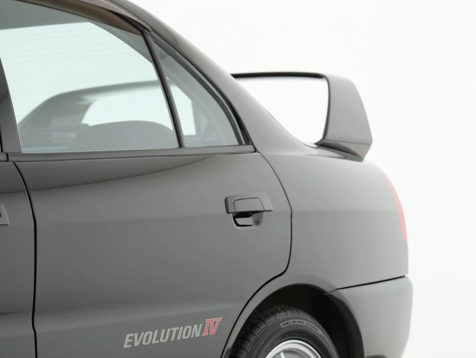 1996 Mitsubishi Lancer Evolution IV 6th Gen - Image 27 of 31