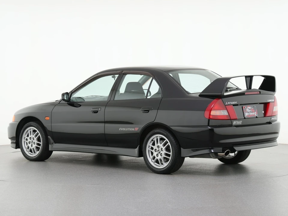 1996 Mitsubishi Lancer Evolution IV 6th Gen - Image 8 of 31