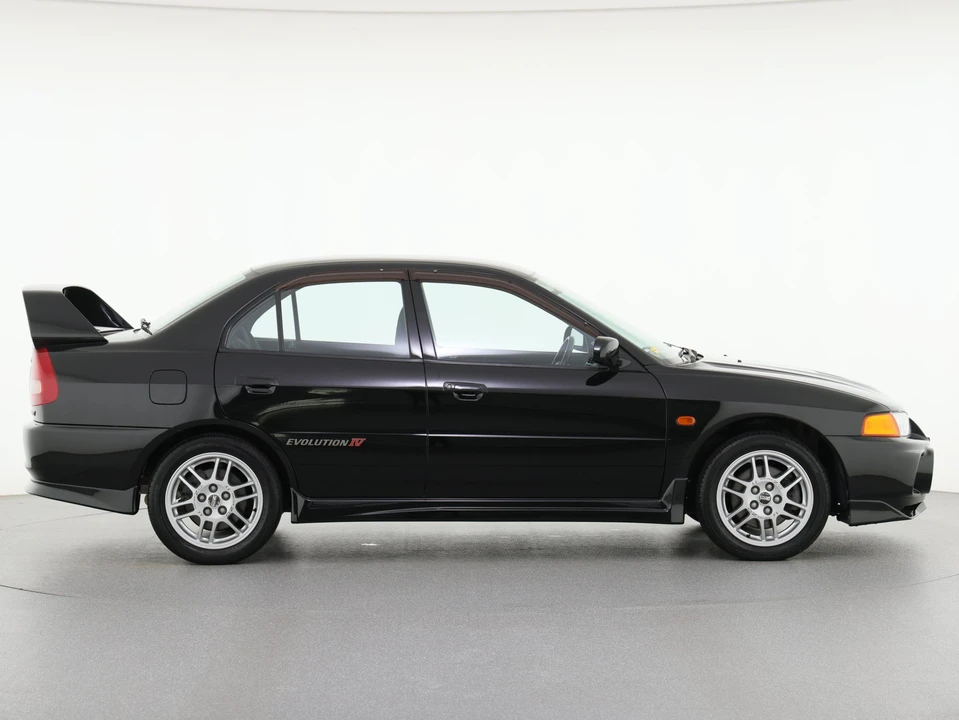 1996 Mitsubishi Lancer Evolution IV 6th Gen - Image 11 of 31