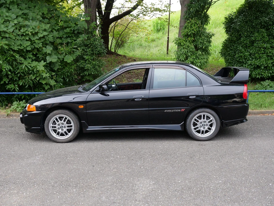 1996 Mitsubishi Lancer Evolution IV 6th Gen - Image 15 of 31