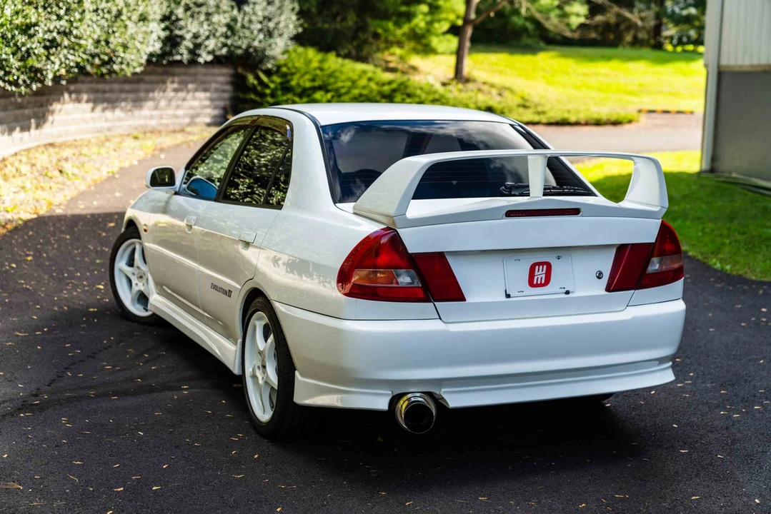 1996 Mitsubishi Lancer Evolution IV 6th Gen - Image 31 of 31