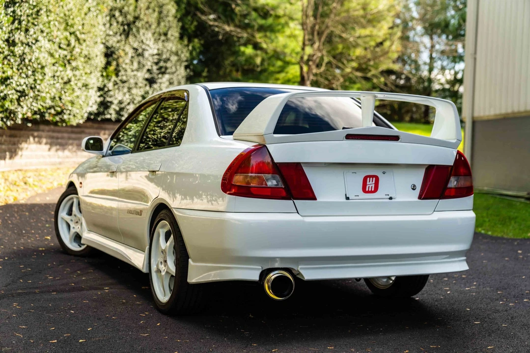 1996 Mitsubishi Lancer Evolution IV 6th Gen - Image 30 of 31