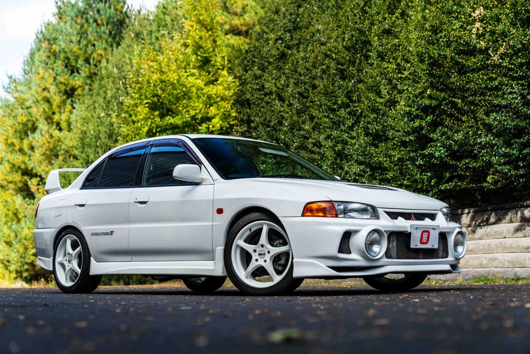 1996 Mitsubishi Lancer Evolution IV 6th Gen - Image 18 of 31