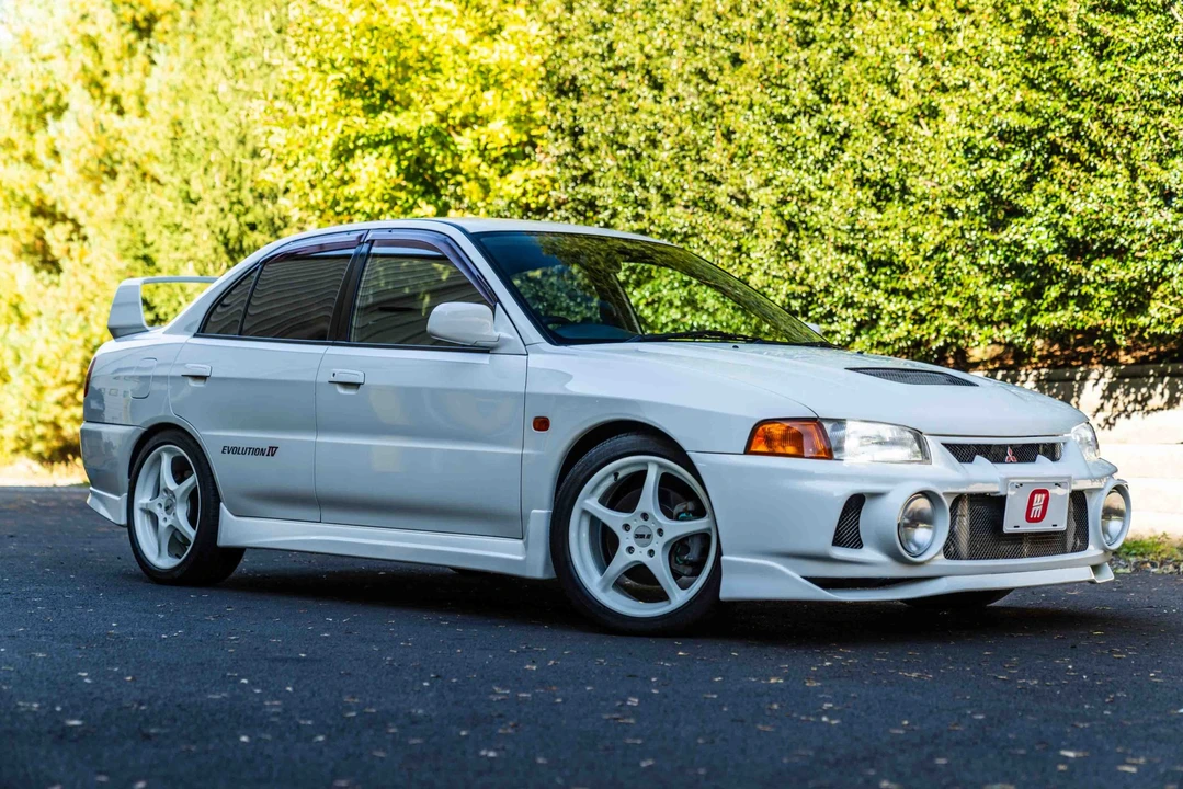 1996 Mitsubishi Lancer Evolution IV 6th Gen - Image 20 of 31