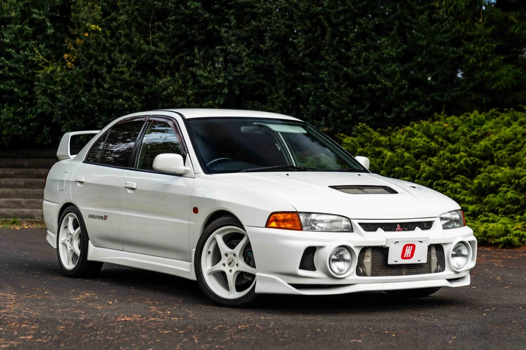 1996 Mitsubishi Lancer Evolution IV 6th Gen - Image 27 of 31
