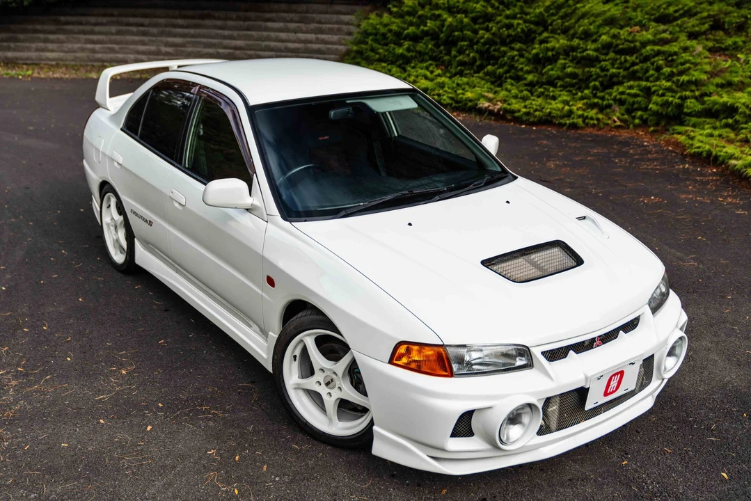 1996 Mitsubishi Lancer Evolution IV 6th Gen - Image 26 of 31
