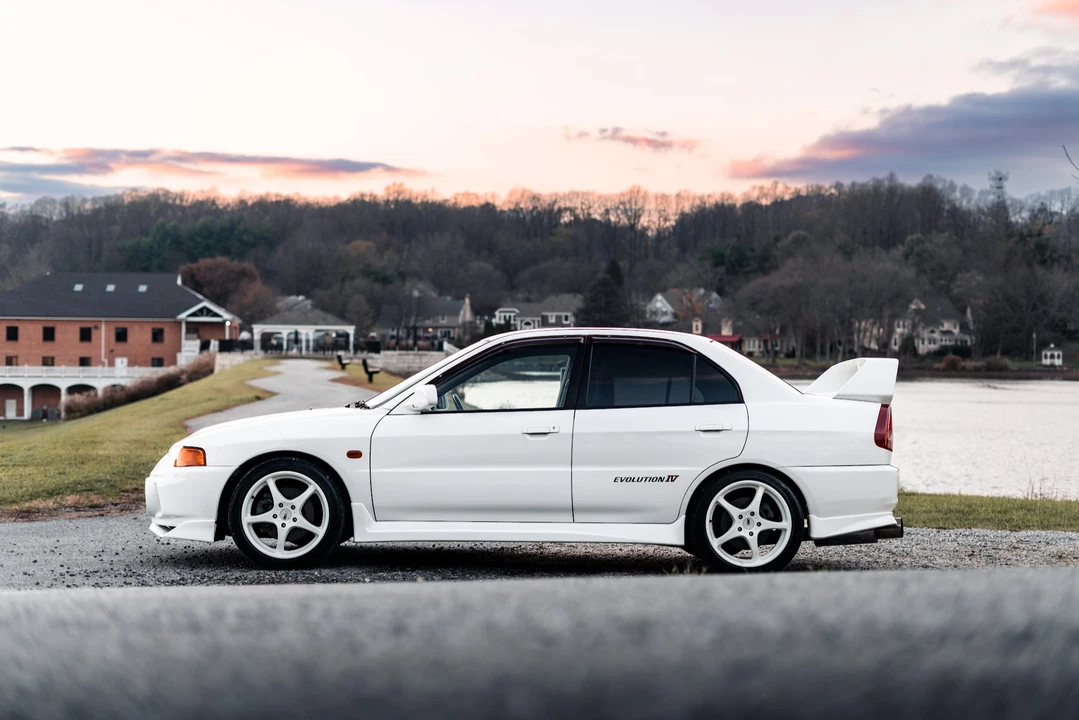 1996 Mitsubishi Lancer Evolution IV 6th Gen - Image 7 of 31