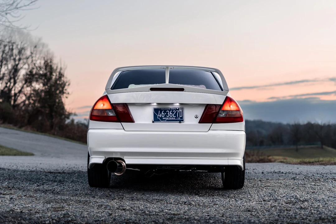1996 Mitsubishi Lancer Evolution IV 6th Gen - Image 12 of 31