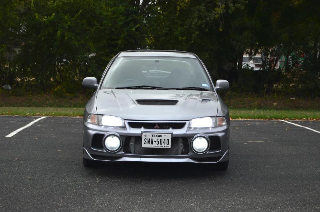 1996 Mitsubishi Lancer Evolution IV 6th Gen - Image 7 of 31
