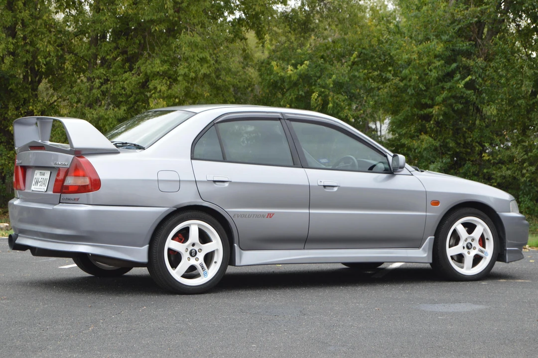 1996 Mitsubishi Lancer Evolution IV 6th Gen - Image 3 of 31