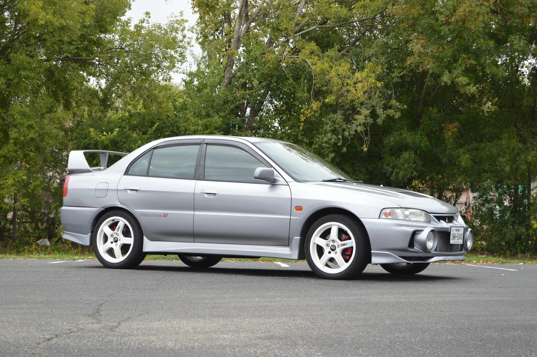 1996 Mitsubishi Lancer Evolution IV 6th Gen - Image 22 of 31