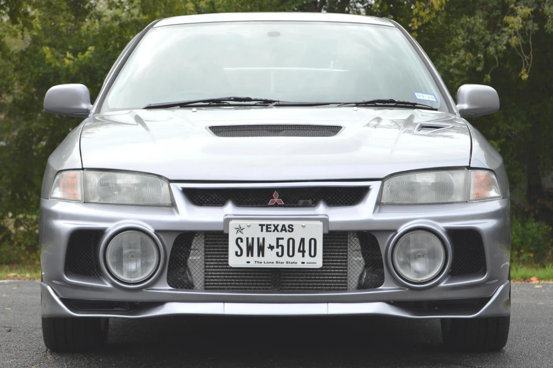 1996 Mitsubishi Lancer Evolution IV 6th Gen - Image 2 of 31