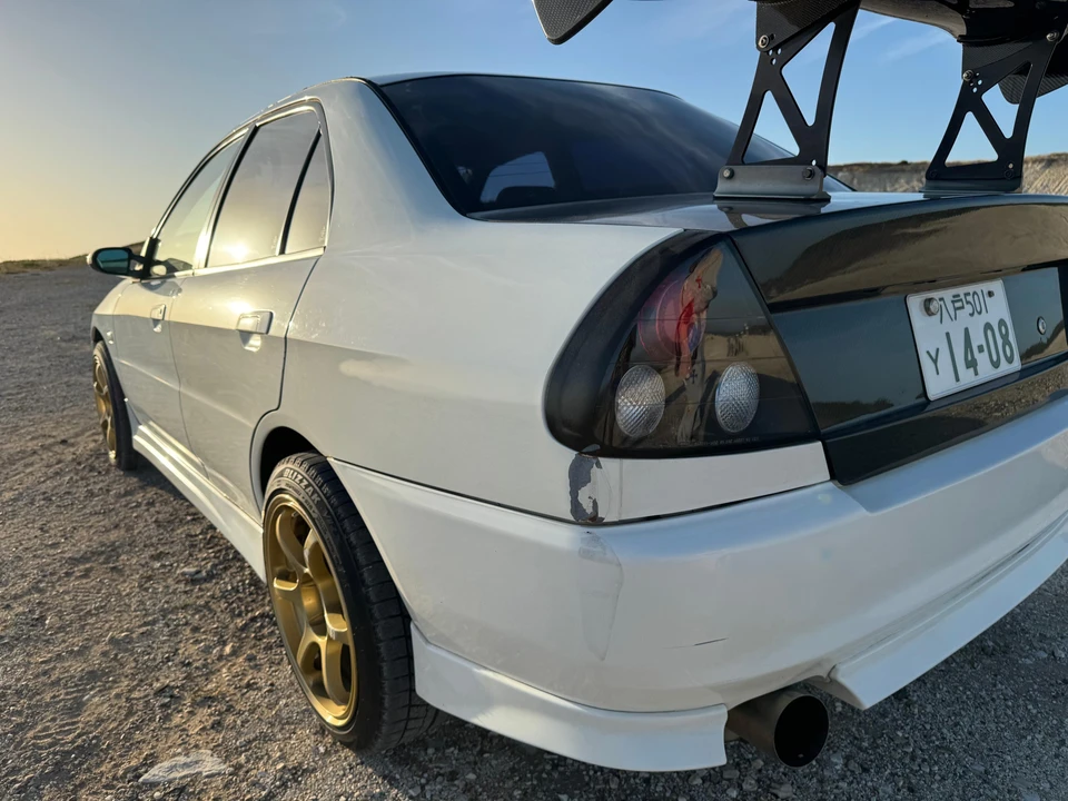 1996 Mitsubishi Lancer Evolution IV 6th Gen - Image 30 of 31