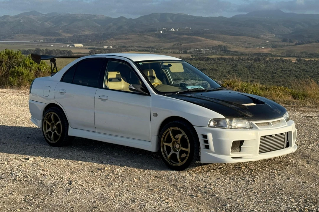 1996 Mitsubishi Lancer Evolution IV 6th Gen - Image 12 of 31