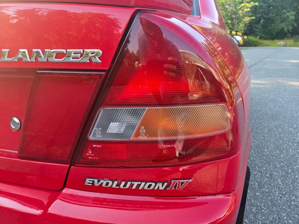 1996 Mitsubishi Lancer Evolution IV 6th Gen - Image 17 of 31