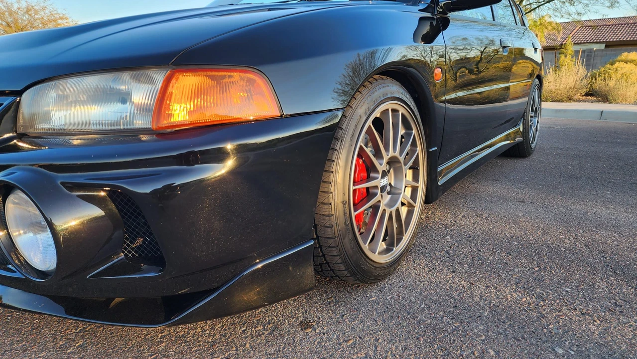 1996 Mitsubishi Lancer Evolution IV 6th Gen - Image 19 of 31