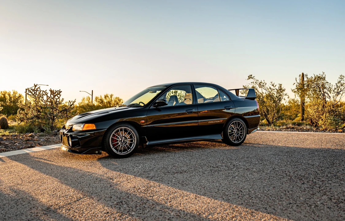 1996 Mitsubishi Lancer Evolution IV 6th Gen - Image 2 of 31