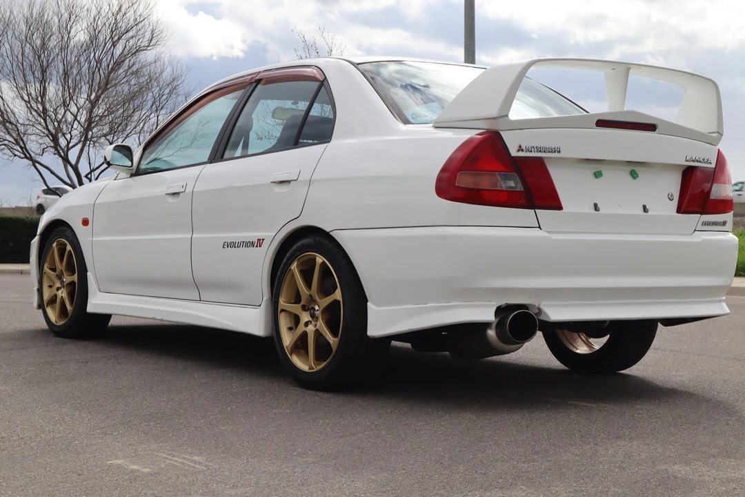 1996 Mitsubishi Lancer Evolution IV 6th Gen - Image 16 of 31