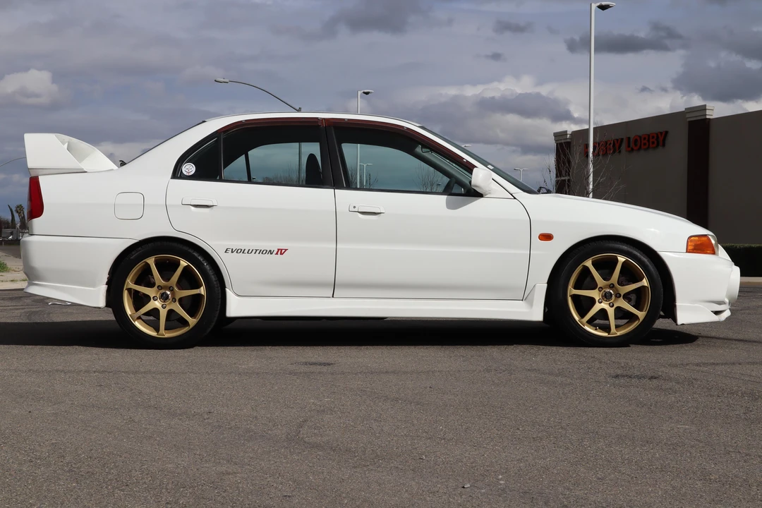 1996 Mitsubishi Lancer Evolution IV 6th Gen - Image 27 of 31