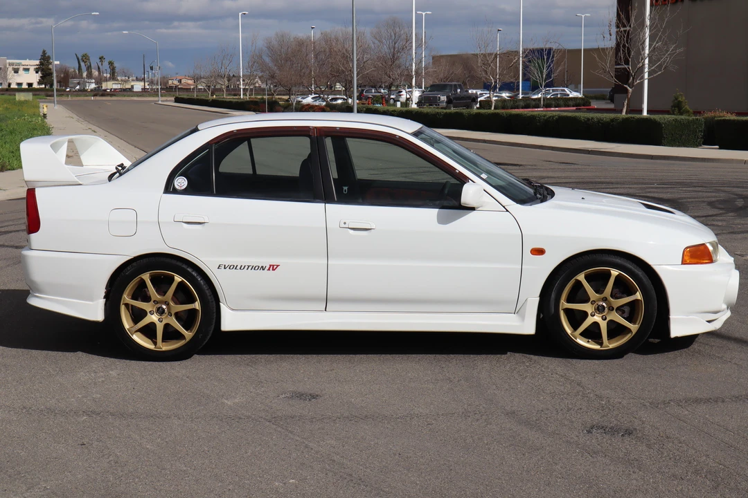 1996 Mitsubishi Lancer Evolution IV 6th Gen - Image 25 of 31