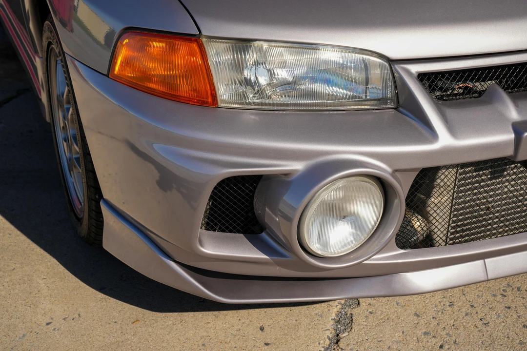 1996 Mitsubishi Lancer Evolution IV 6th Gen - Image 11 of 31