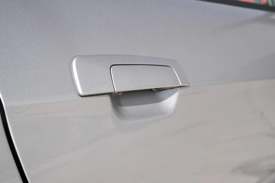 1996 Mitsubishi Lancer Evolution IV 6th Gen - Image 25 of 31