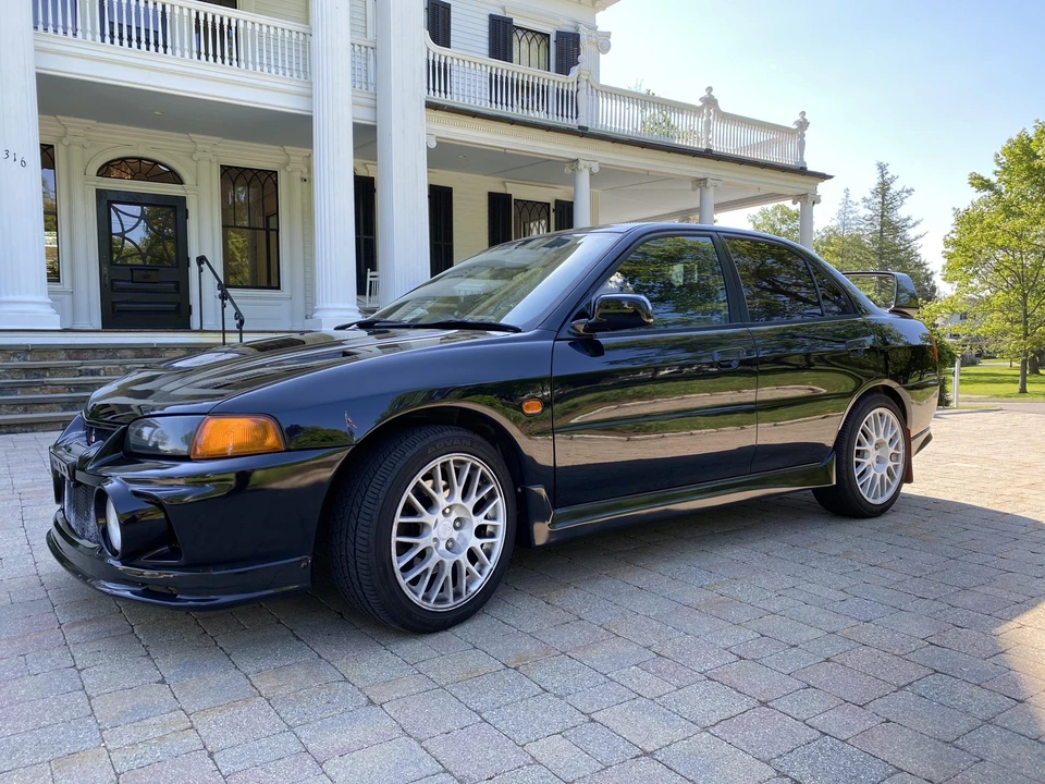 1996 Mitsubishi Lancer Evolution IV 6th Gen - Image 8 of 31