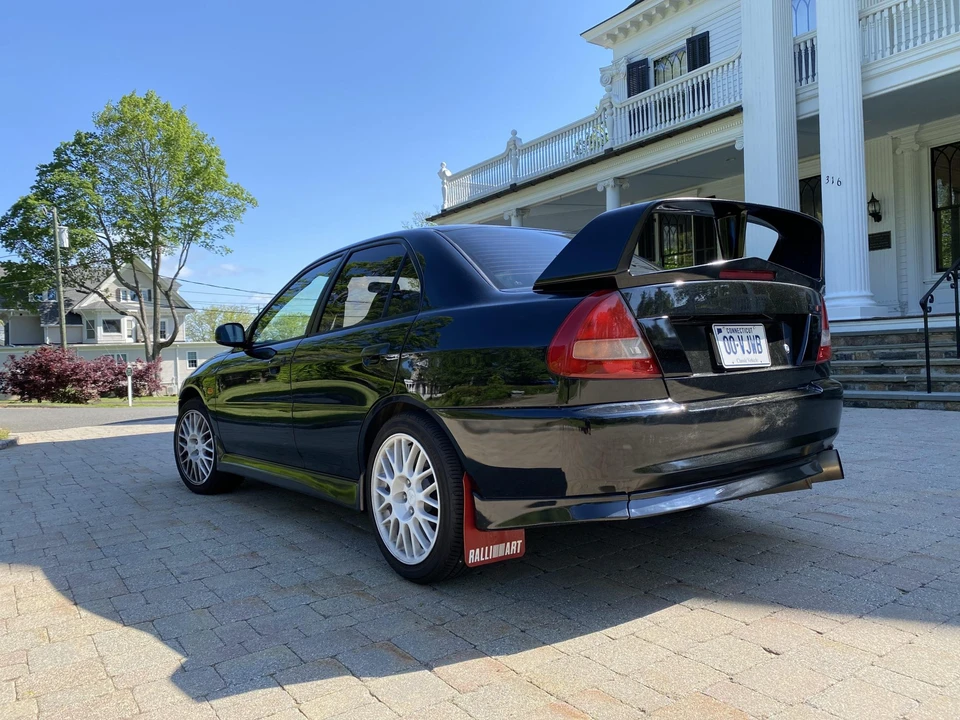 1996 Mitsubishi Lancer Evolution IV 6th Gen - Image 17 of 31